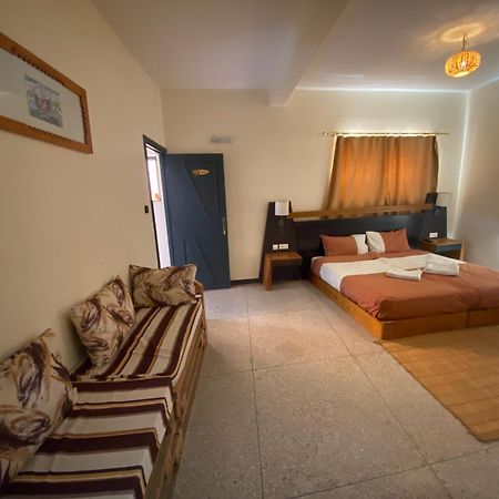 Bed and Breakfast Adventurekeys Surf Yoga Cowork Taghazout Esterno foto