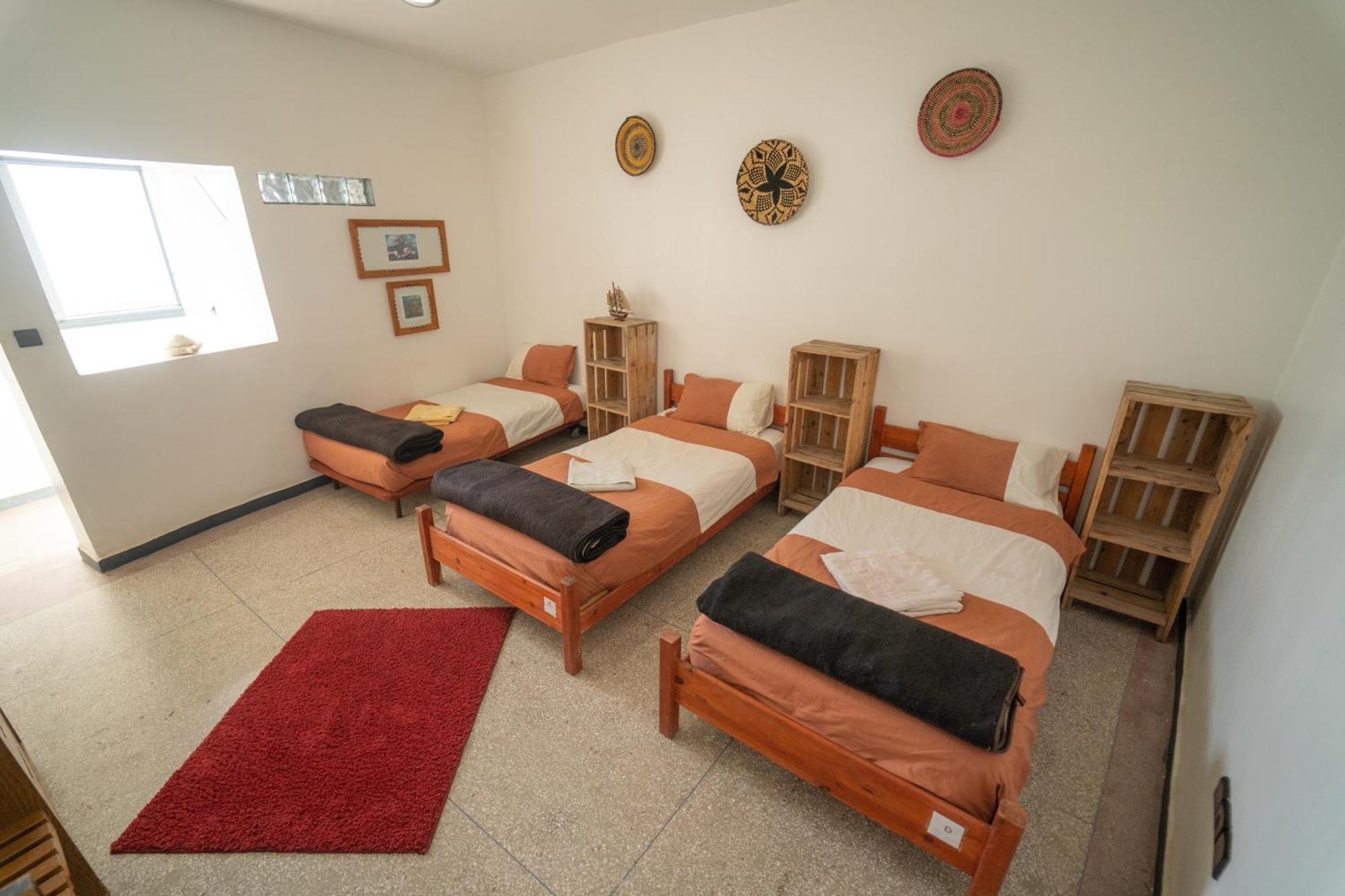 Bed and Breakfast Adventurekeys Surf Yoga Cowork Taghazout Esterno foto