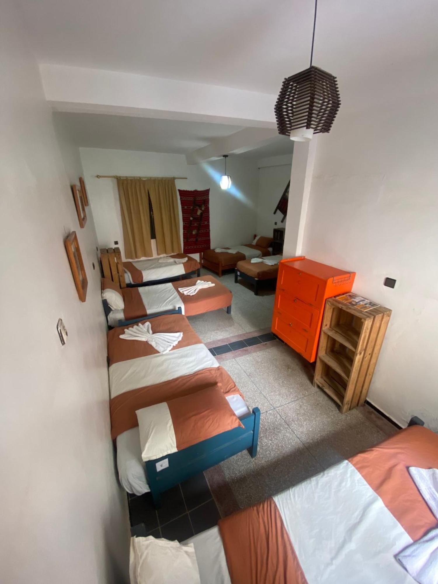 Bed and Breakfast Adventurekeys Surf Yoga Cowork Taghazout Esterno foto