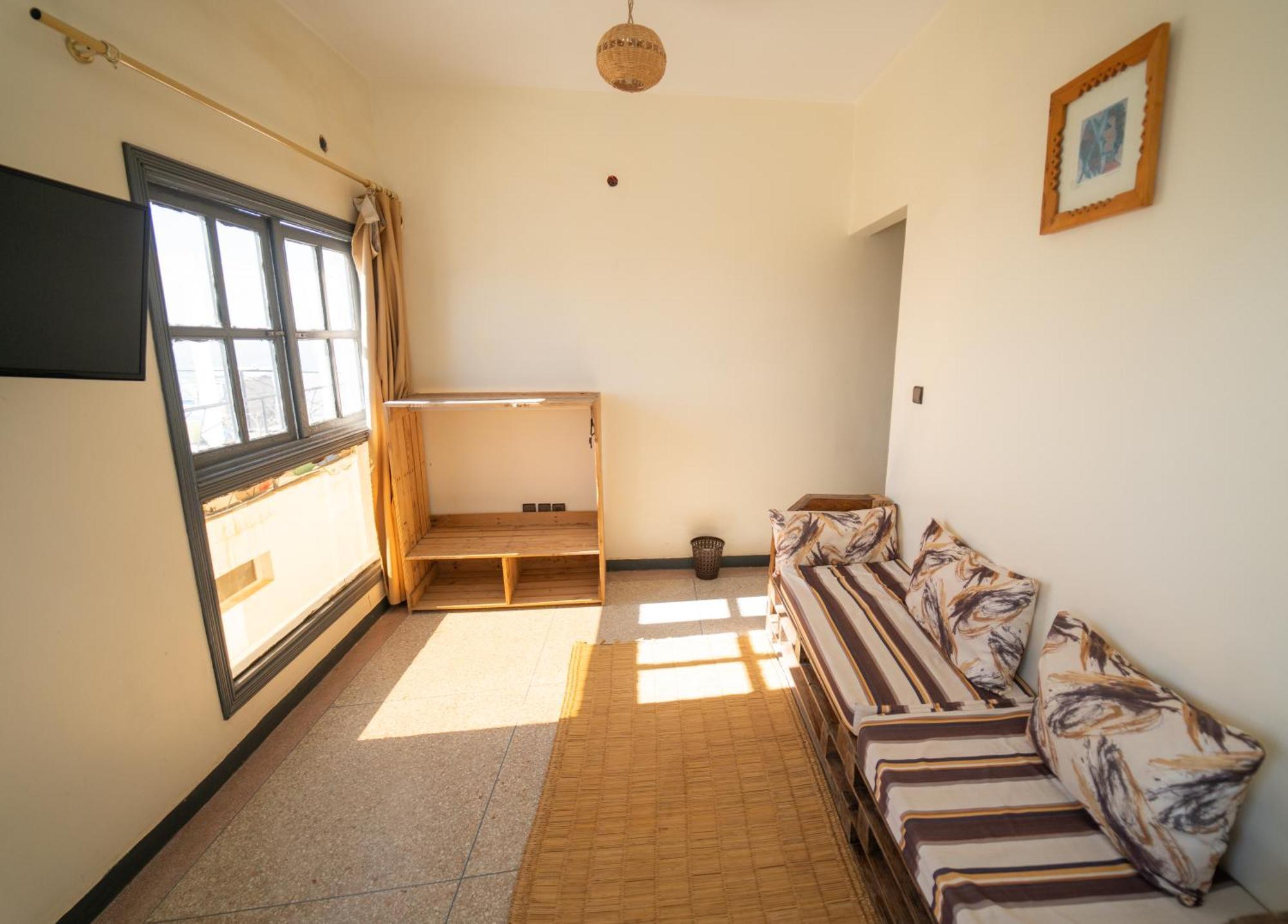 Bed and Breakfast Adventurekeys Surf Yoga Cowork Taghazout Esterno foto