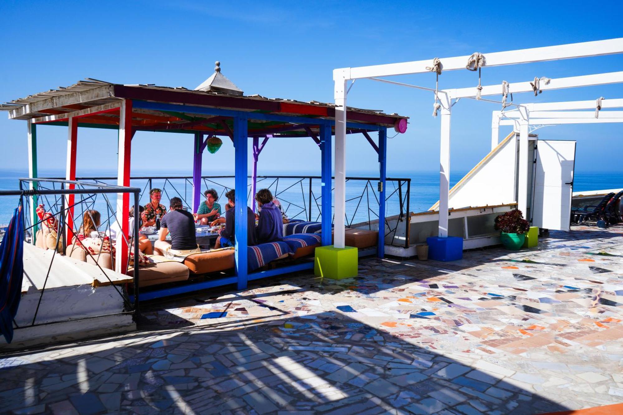 Bed and Breakfast Adventurekeys Surf Yoga Cowork Taghazout Esterno foto